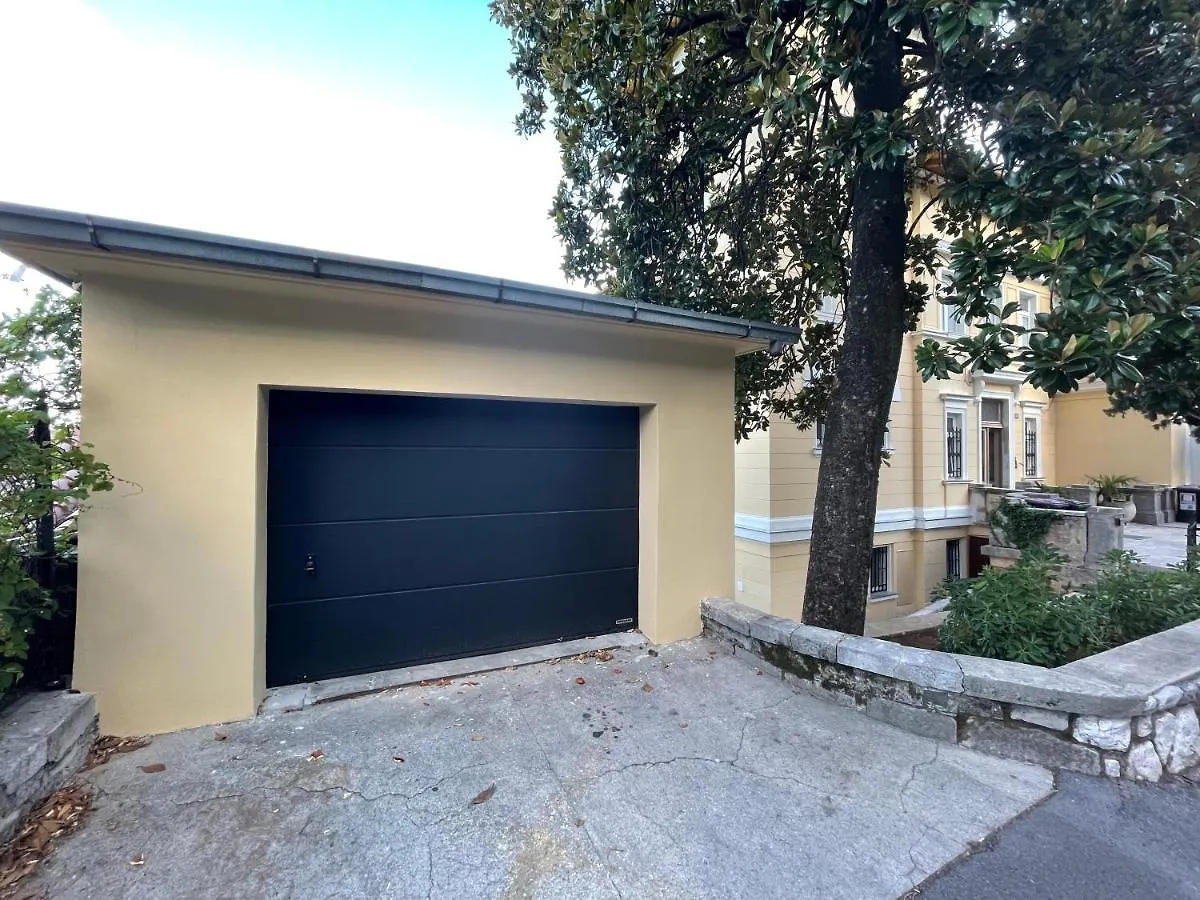 Opulence Luxury Spa Suite - Private Access To Beach In Opatija location